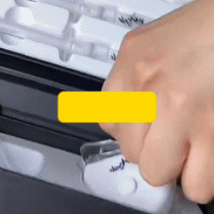 Abriendo el kit Whitelight — así llega a tu casa